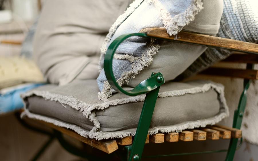 Měkký polštář na židli, zdroj obrázku Pixabay.com