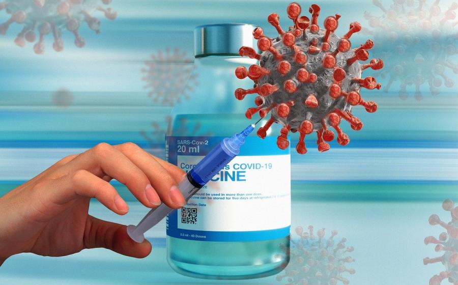 Covid očkování, autor obrázku Gerd Altmann, zdroj Pixabay.com