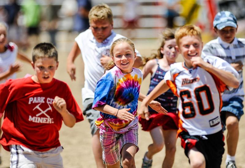 Děti, autor obrázku G. Poulsen, zdroj Pixabay.com