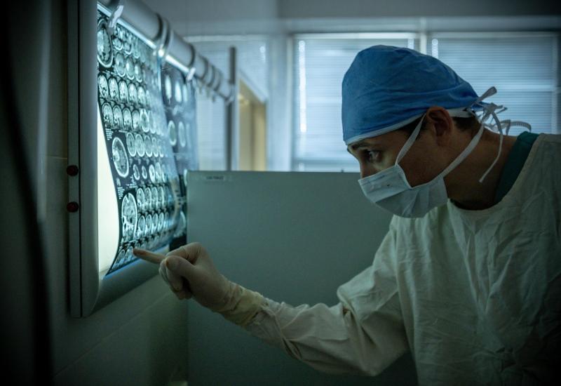 Snímek z MR, autor Kiril Ukra, zdroj Pixabay.com